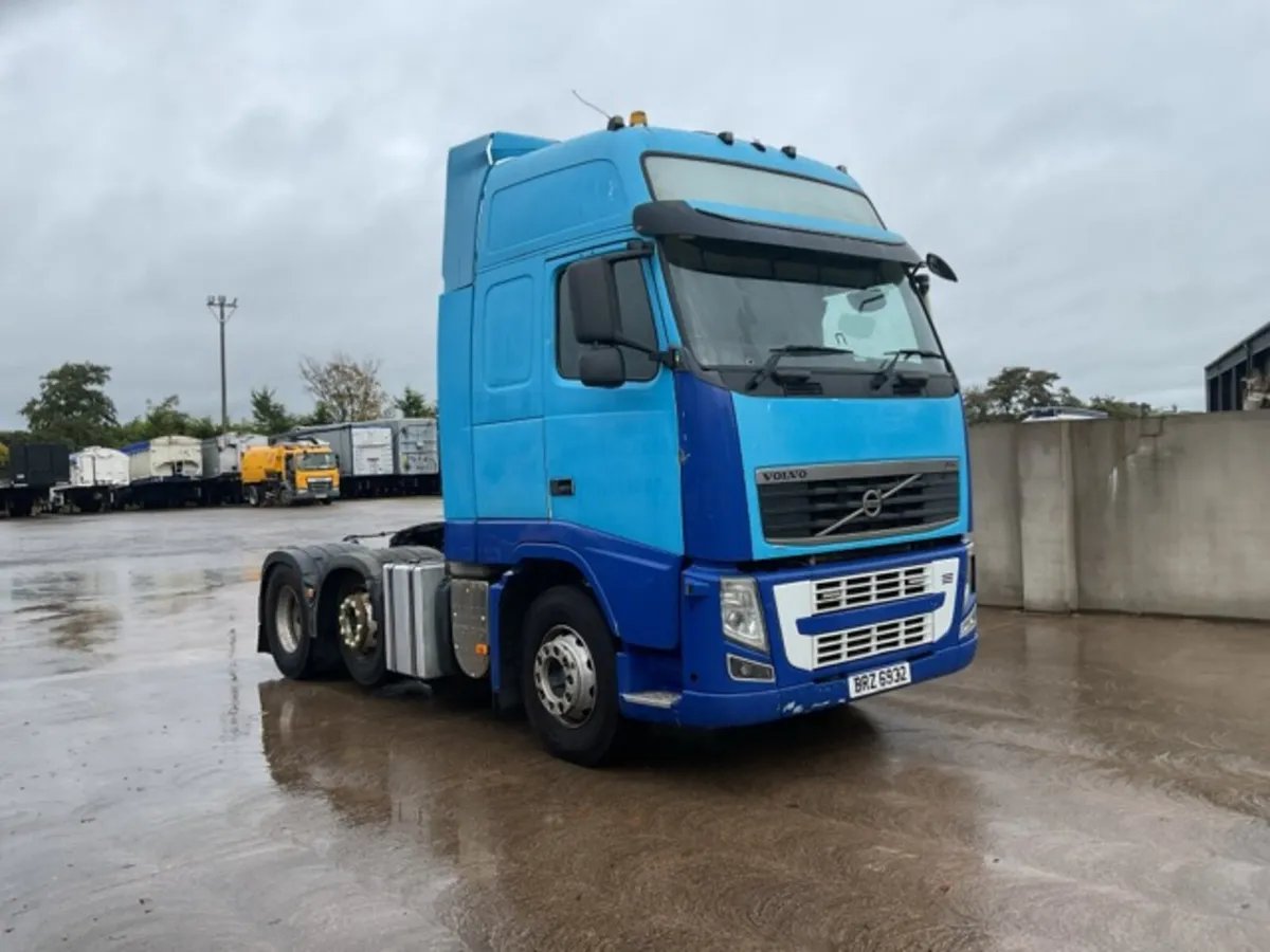 2010 Volvo FH460 6x2 - Image 1