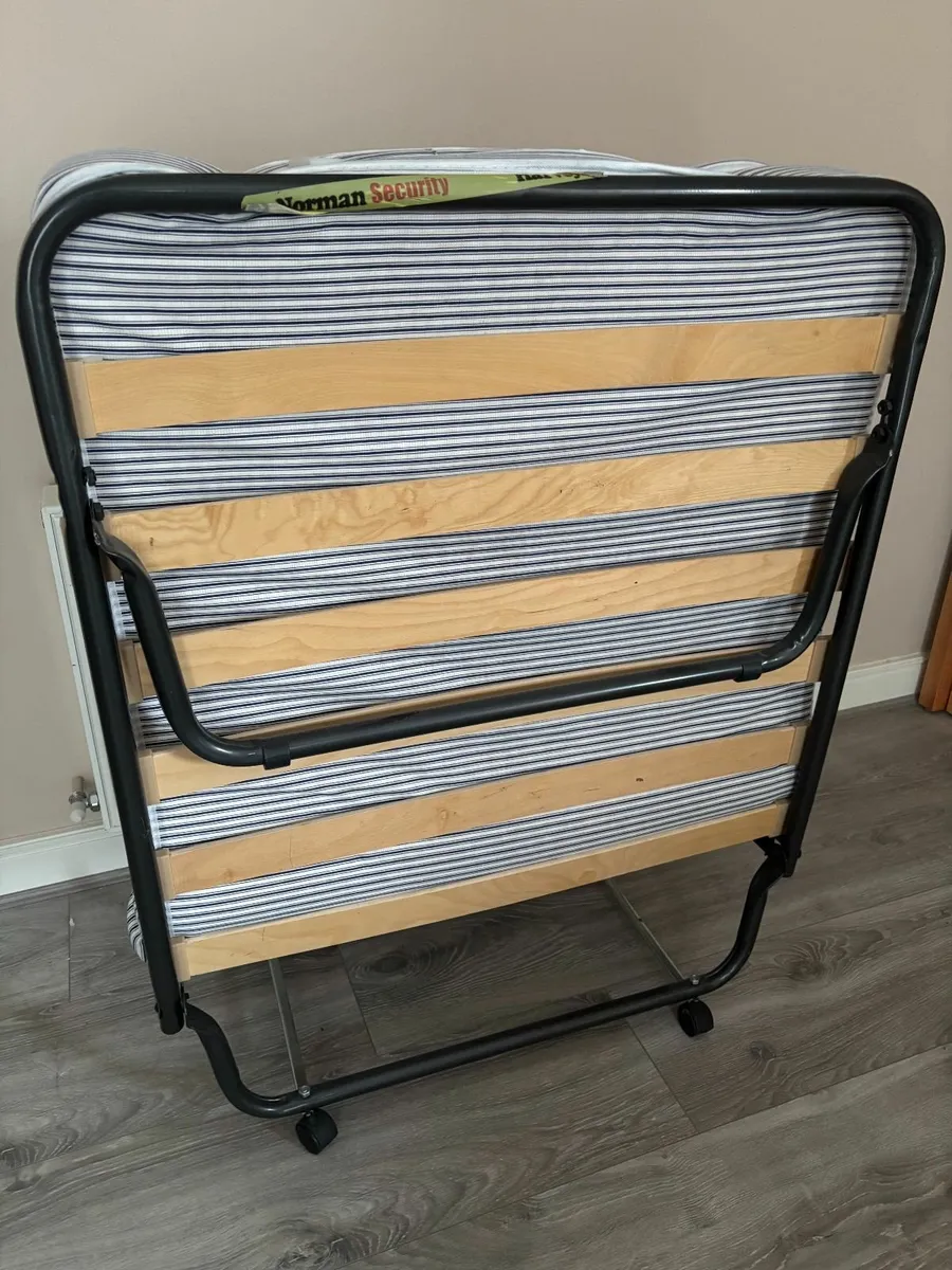 Single bed with mattress - Image 3