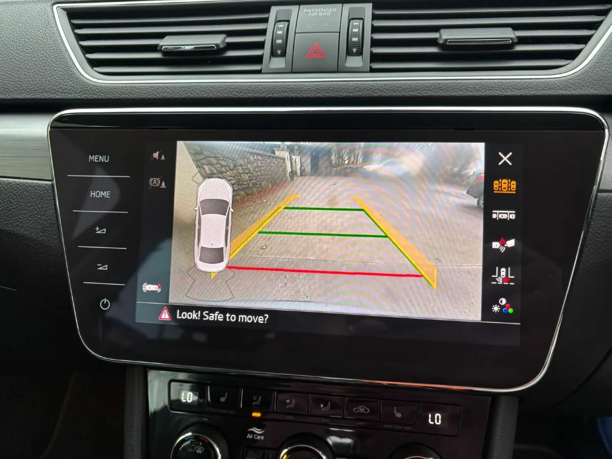 Skoda Superb 2019 - Image 3