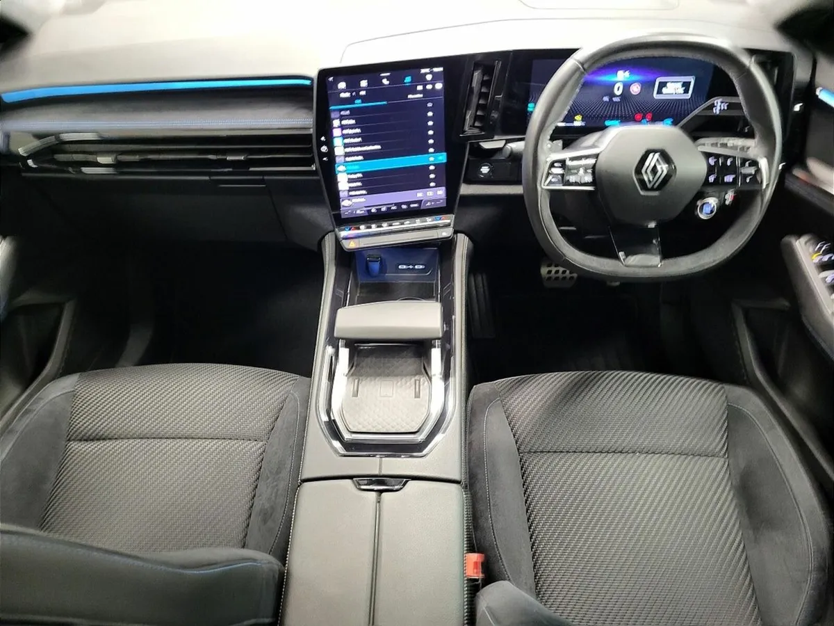Renault Austral E-TECH Hybrid 200 techno esprit Al - Image 4