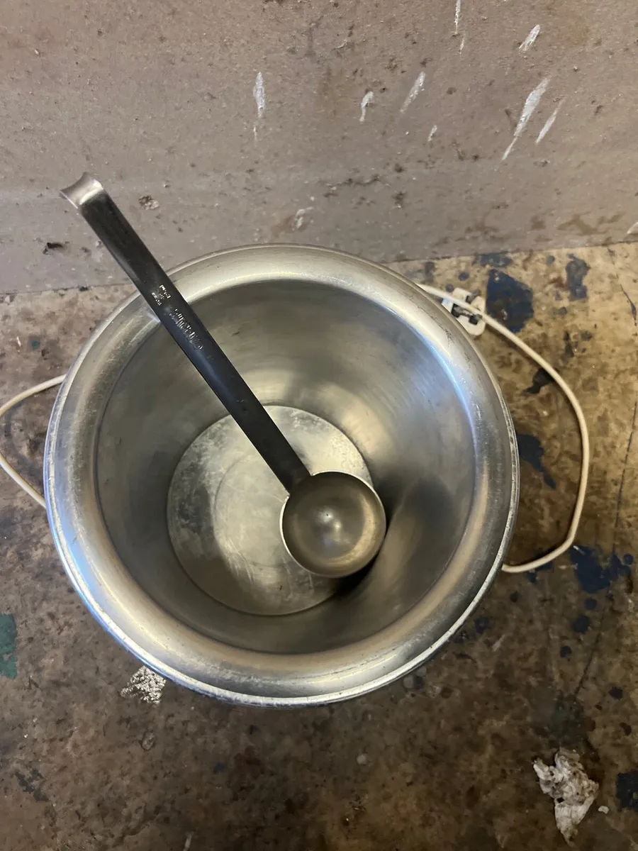 antique soup kettle - Image 2