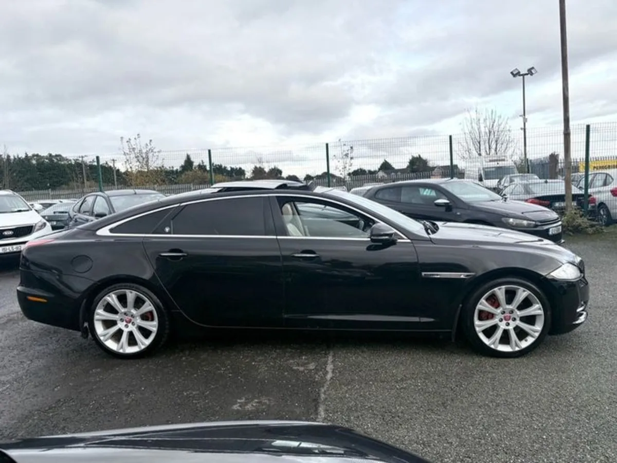 2012 Jaguar XJ L Portfolio 3.0L Diesel Huge Spec - Image 2