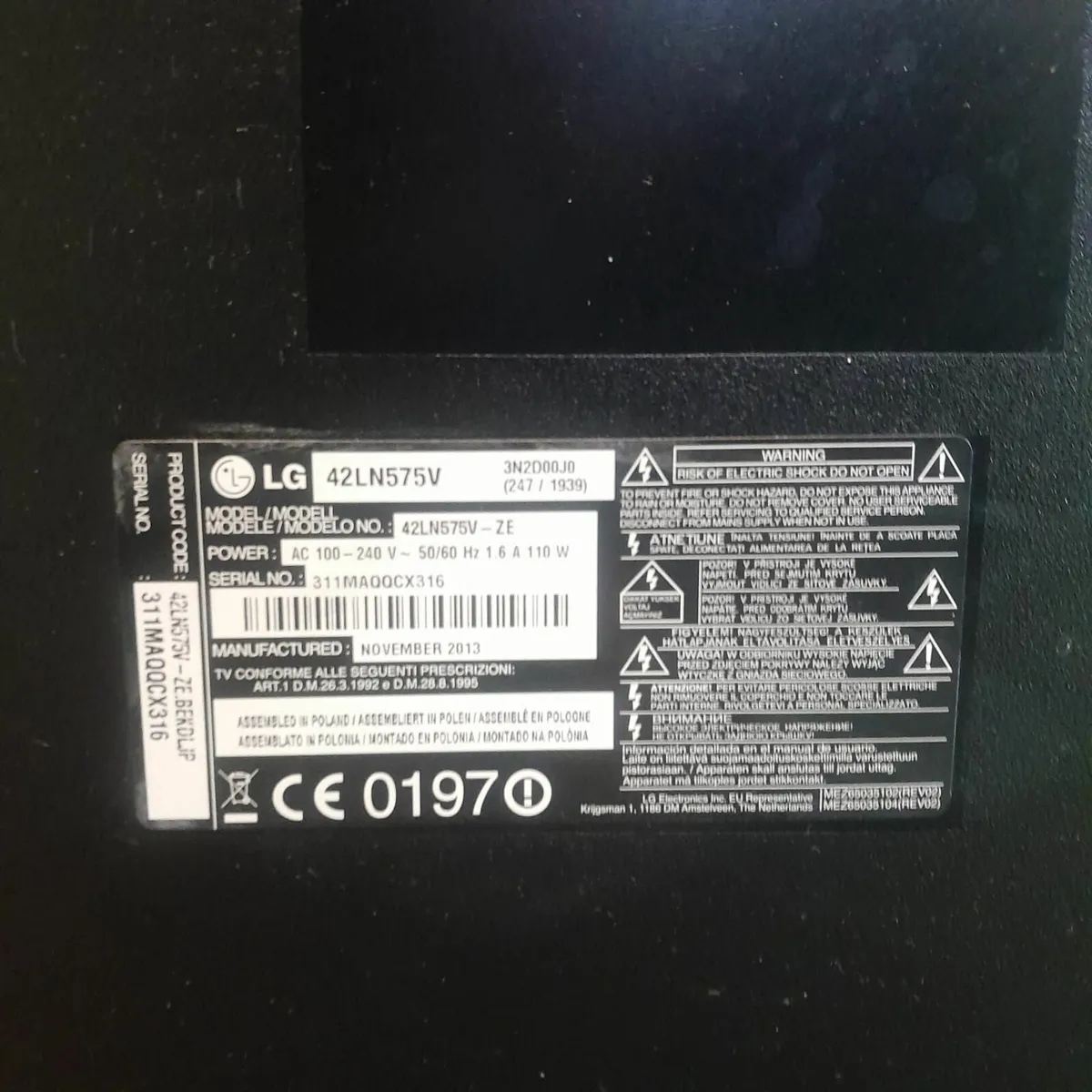 LG 42ln575v  smart TV - Image 3