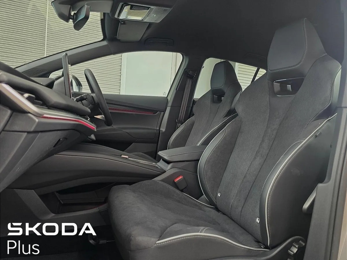 Skoda Elroq *Ex-Demo* 85 Sportline  82KWH  286BHP - Image 4