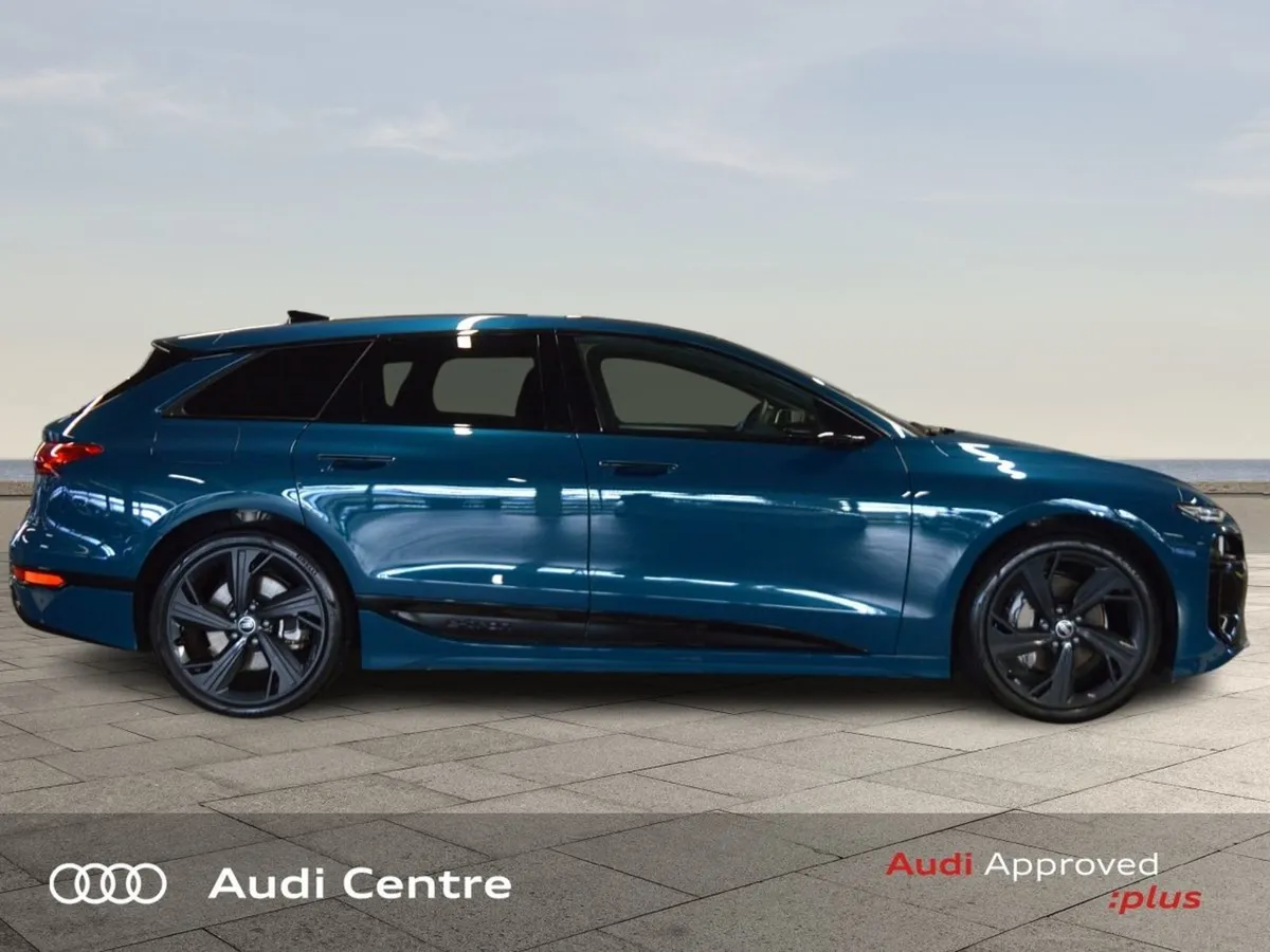 Audi A6 Avant E-tron Perf. S-line Malpelo Blue Me - Image 3