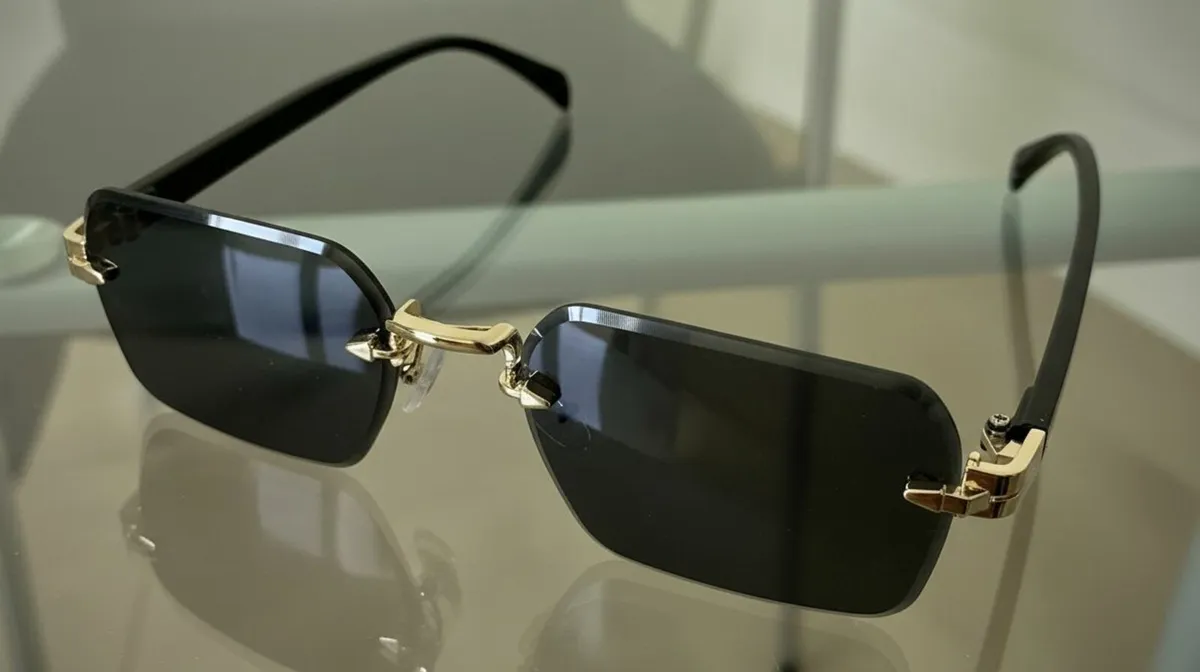 Unisex Square Frameless Sunglasses - Image 1