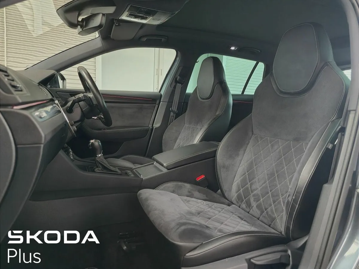 Skoda Superb Combi Sportline 2.0TDI 150BHP DSG - Image 4