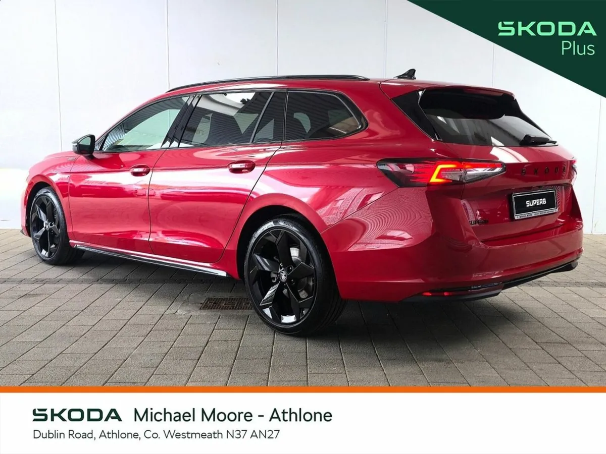 Skoda Superb Combi Sportline 2.0TDI 150BHP DSG - Image 3