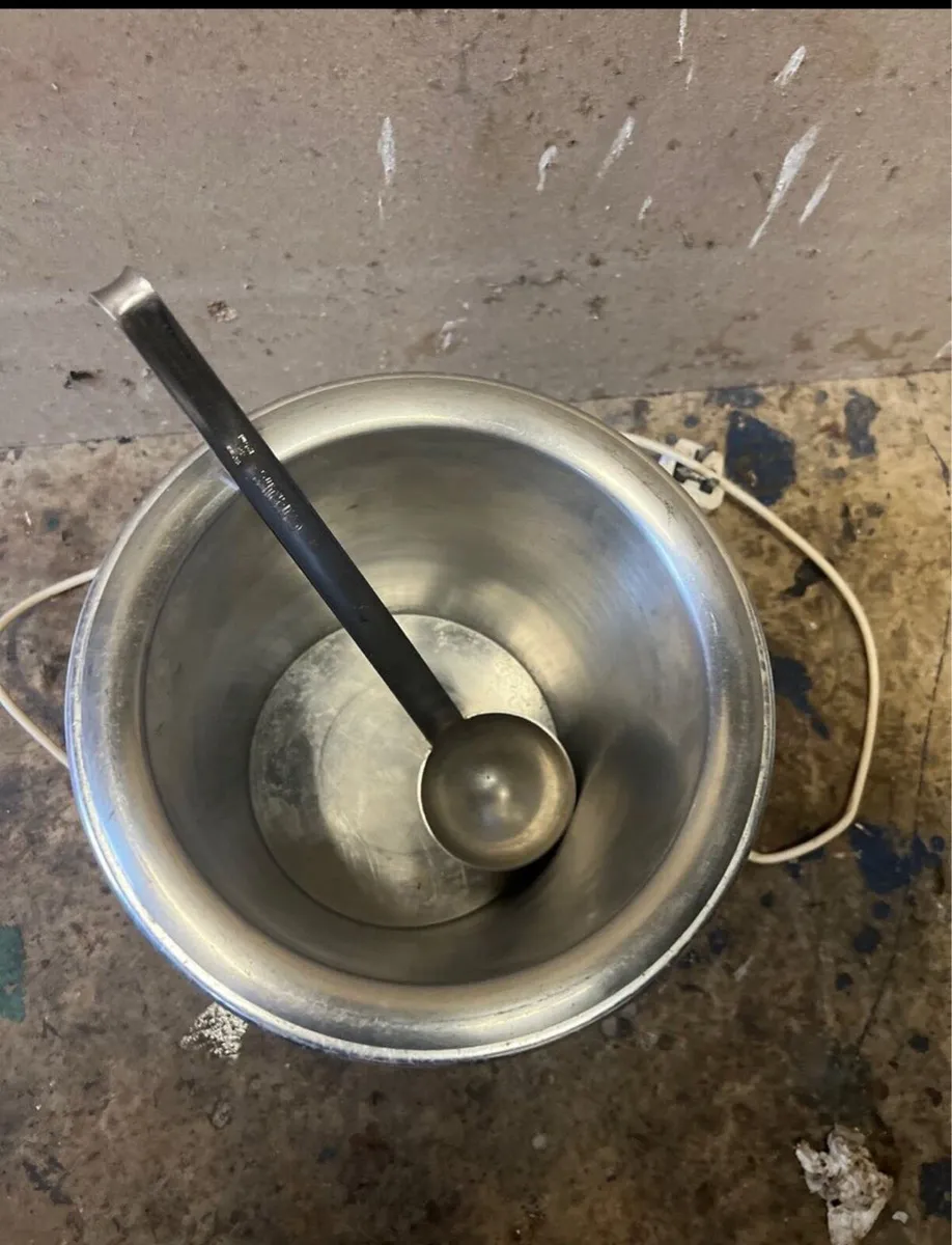 antique soup kettle - Image 2