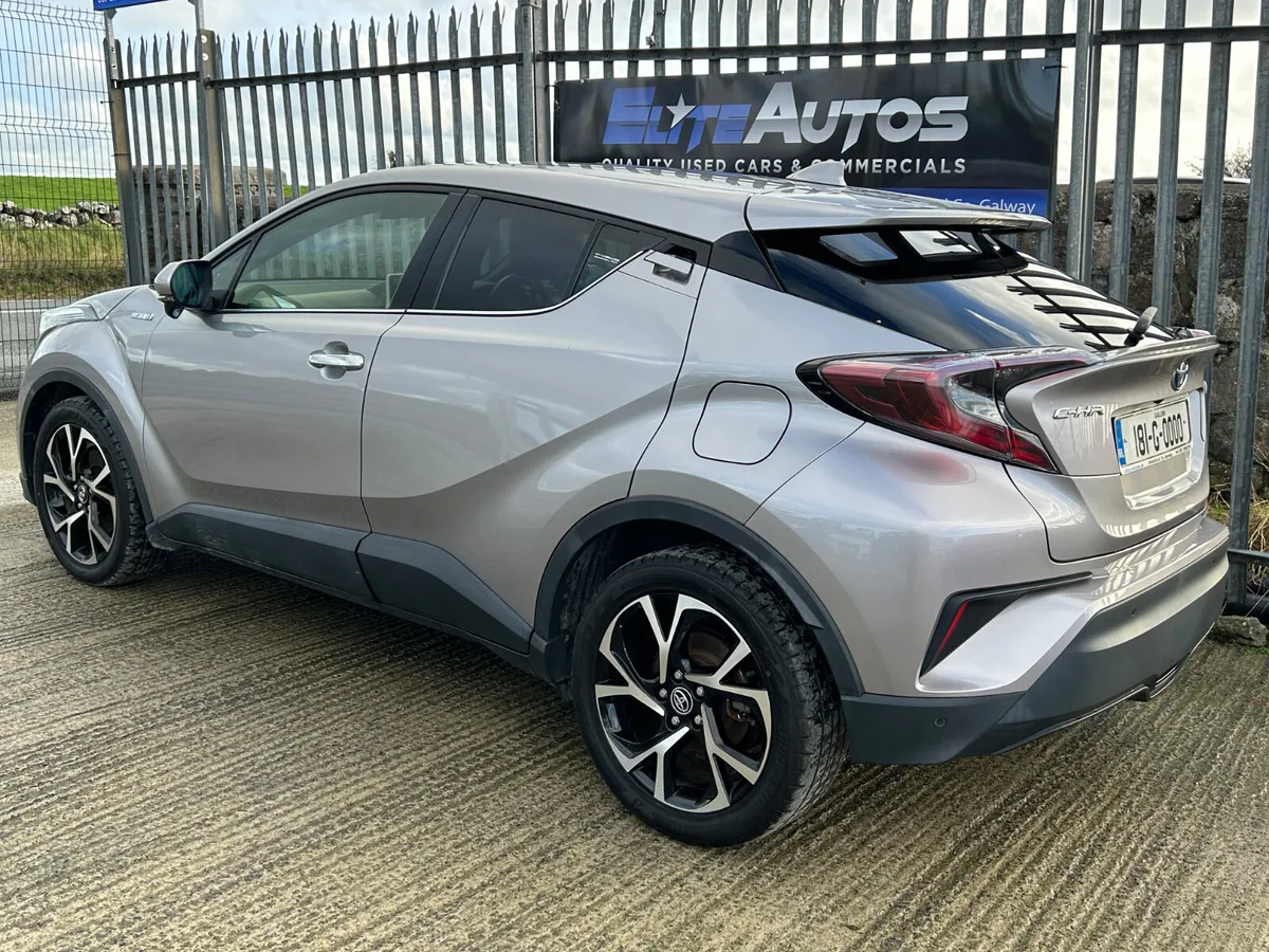 Toyota CH-R Self Charging Hybrid 2018 - Image 3