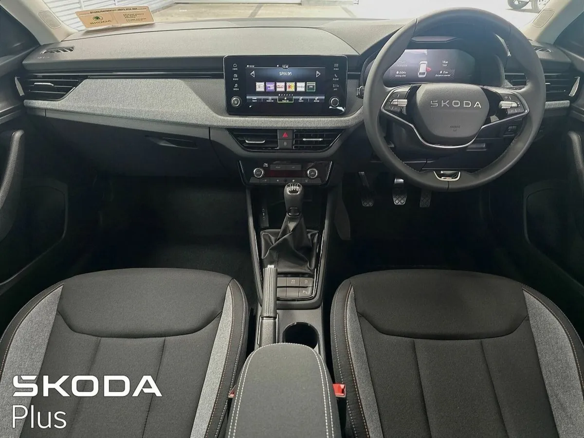 Skoda Scala SELECTION "Ex-Demo" 1.0TSI 115HP DSG - Image 2