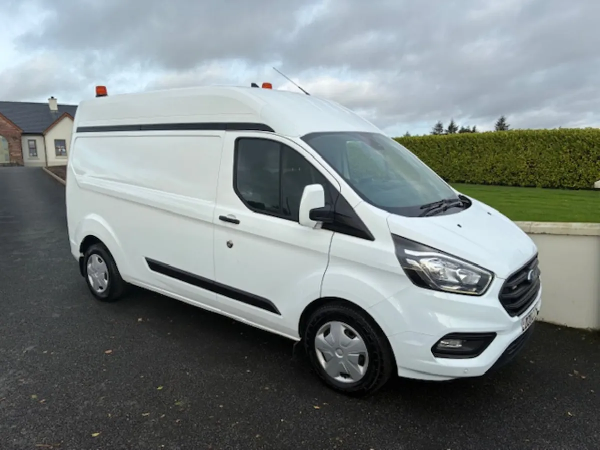 Ford Transit Custom Service Van ** €215 VRT ** - Image 1