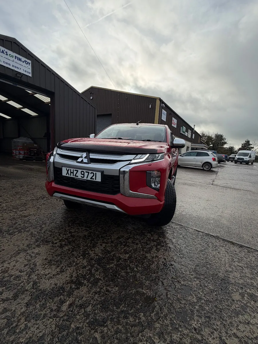 Mitsubishi L200 2021 - Image 2