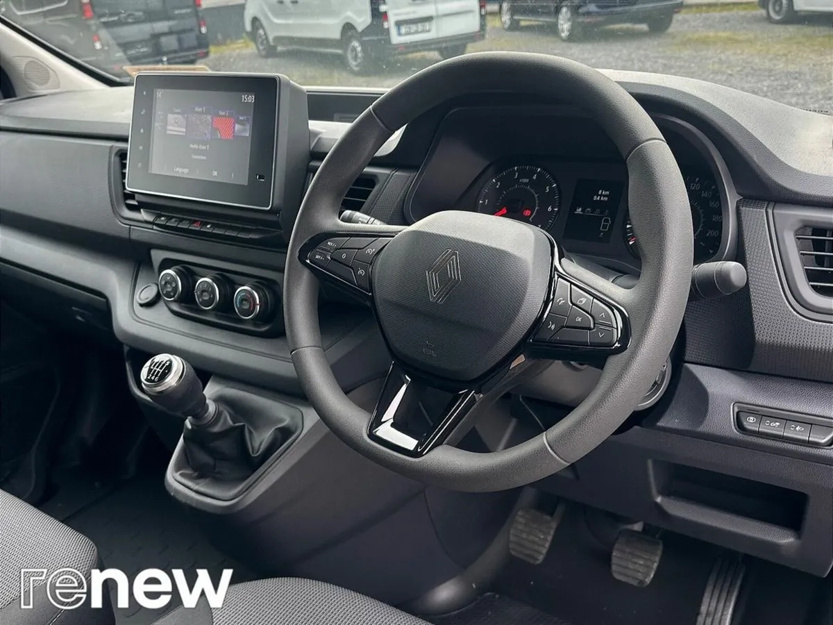 Renault Trafic LWB 130Hp Start - Image 4