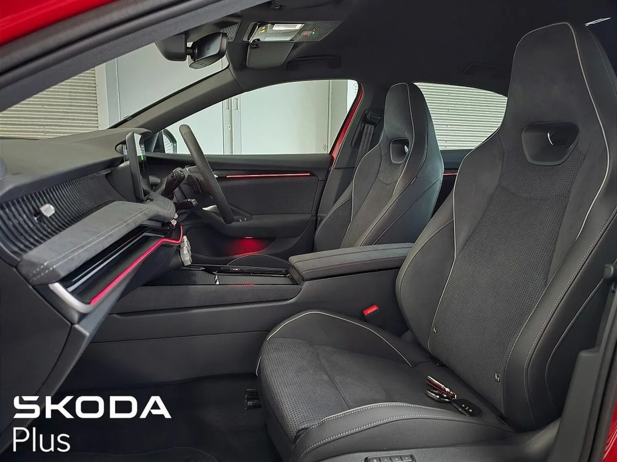 Skoda Superb Sportline 2.0TDI 150Bhp DSG - Image 4