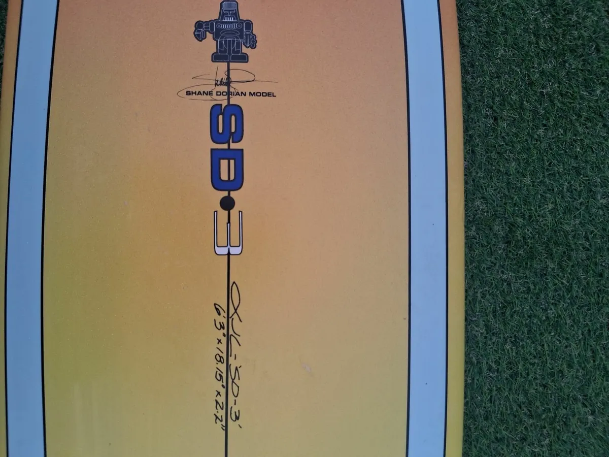 Surfboard - Image 2