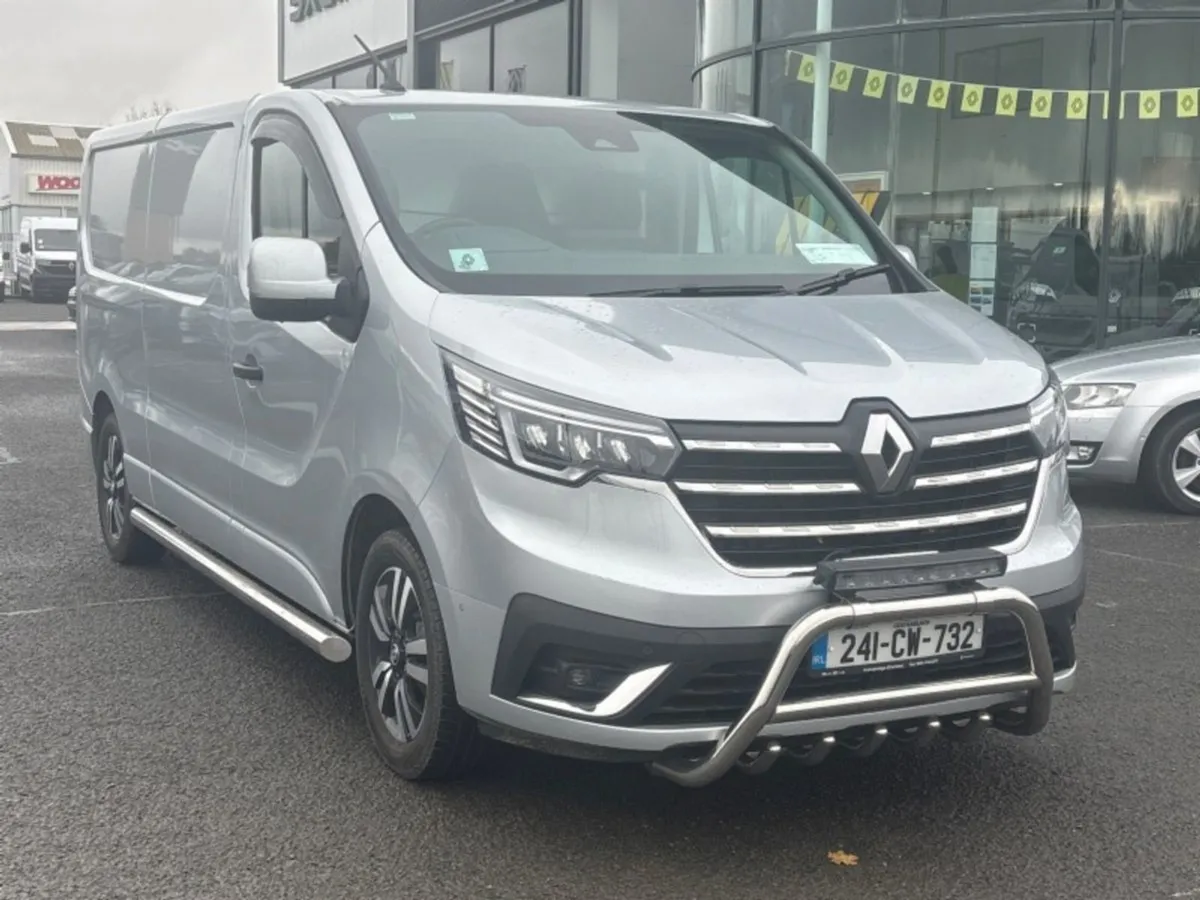 Renault Trafic 170BHP Auto Extra Sport - Image 1