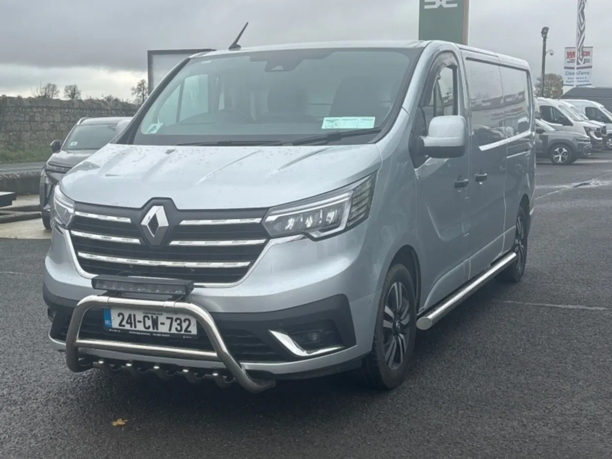 Renault Trafic 170BHP Auto Extra Sport - Image 3
