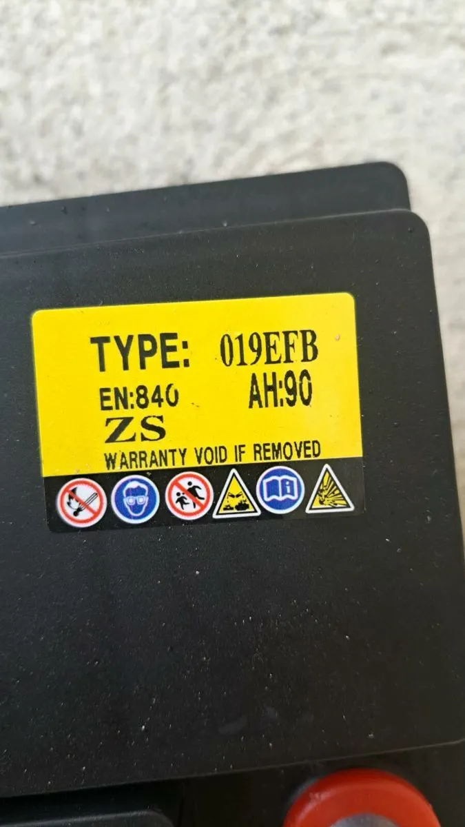 Car battery - Image 2