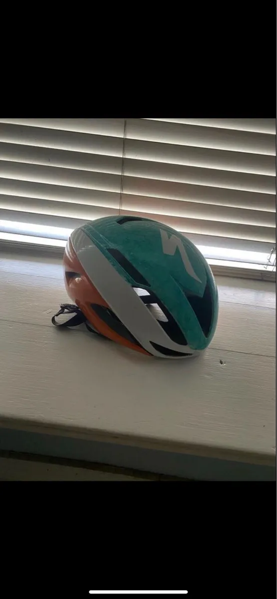 s works evade 2 - Image 1