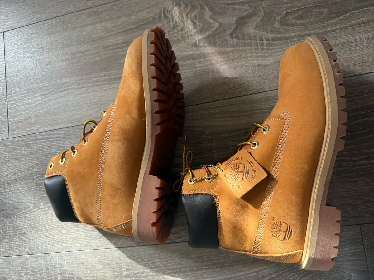 Timberland Original Boots UK5.5 - Image 4
