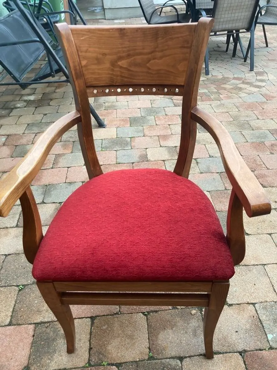Vintage chair professionally upholstered - Image 1