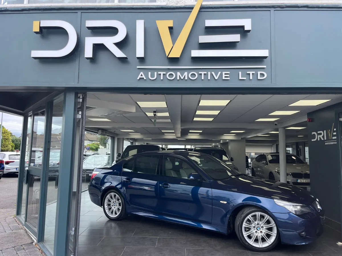 BMW 5-Series 2010 520d M-Sport - Image 2