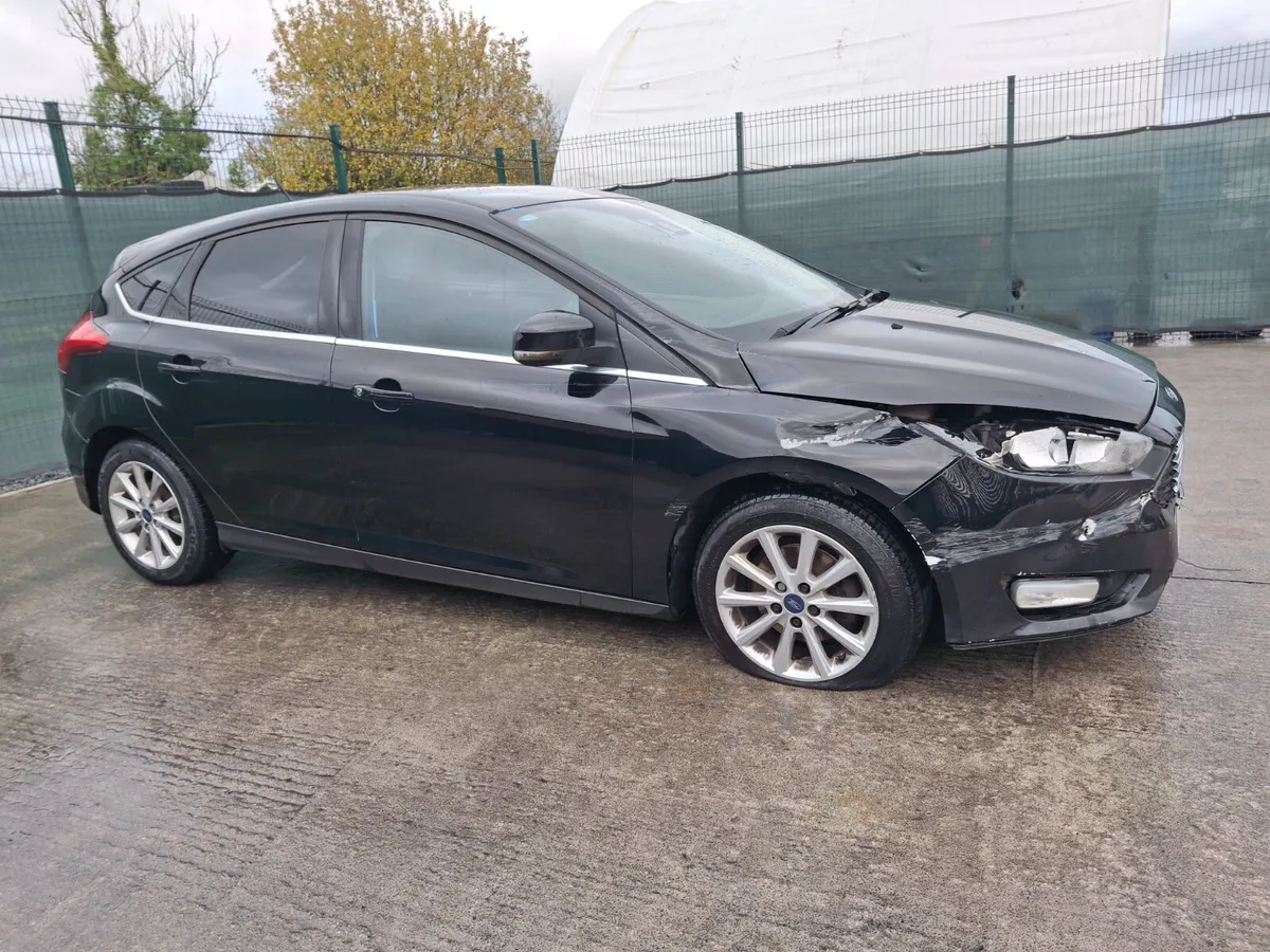 162 Ford Focus Titanium 1.5 Diesel - Image 2