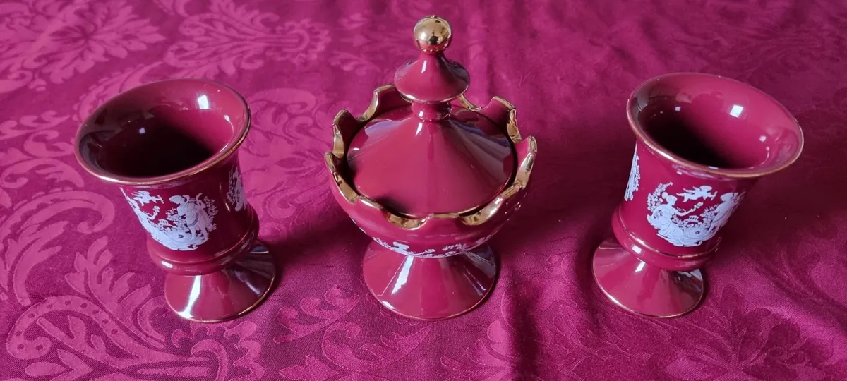 3Pc. Italian Fiorentine Footed Compote & Vases Set - Image 2