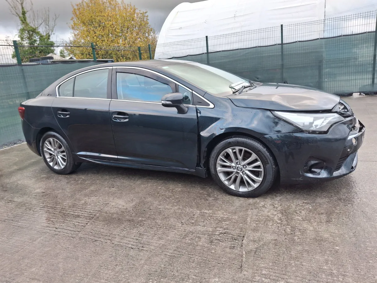 152 Toyota Avensis 2.0 D4D - Image 2