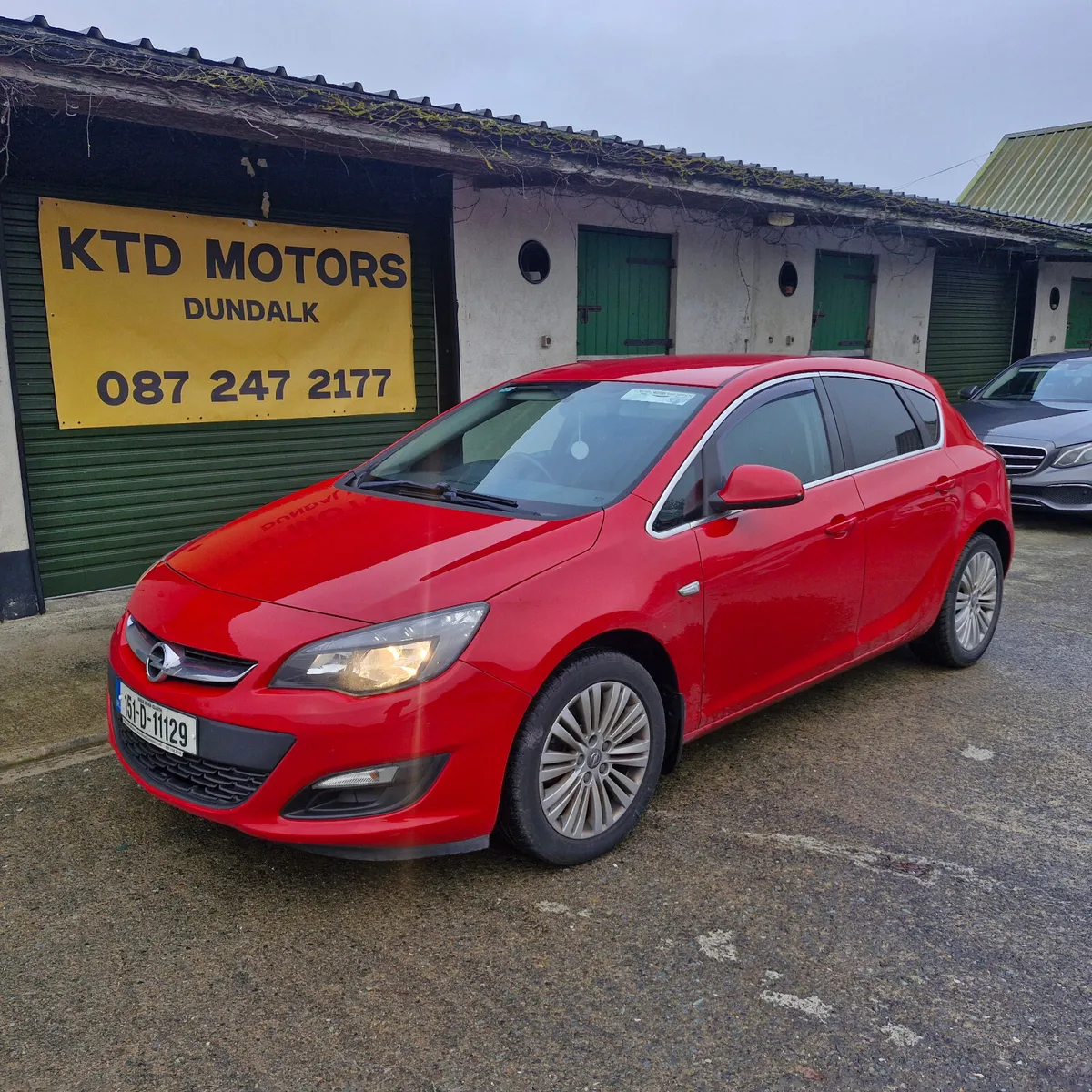 Opel Astra 2015 - Image 1