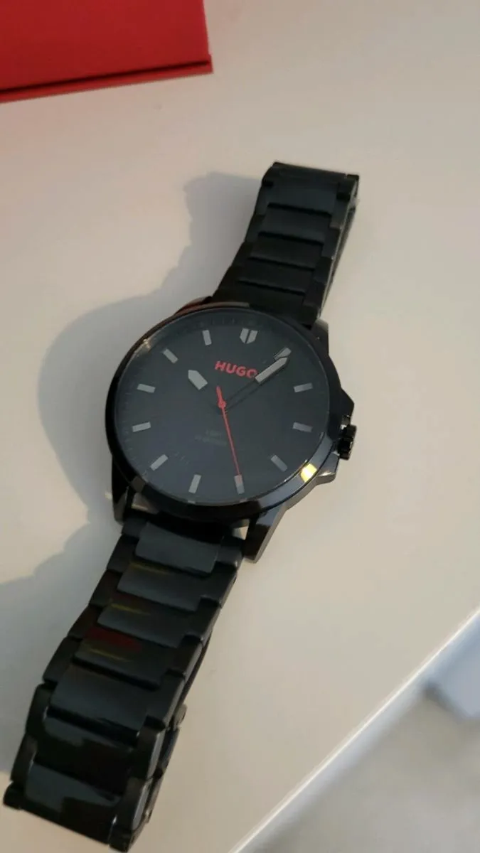 Hugo Boss watch - Image 4