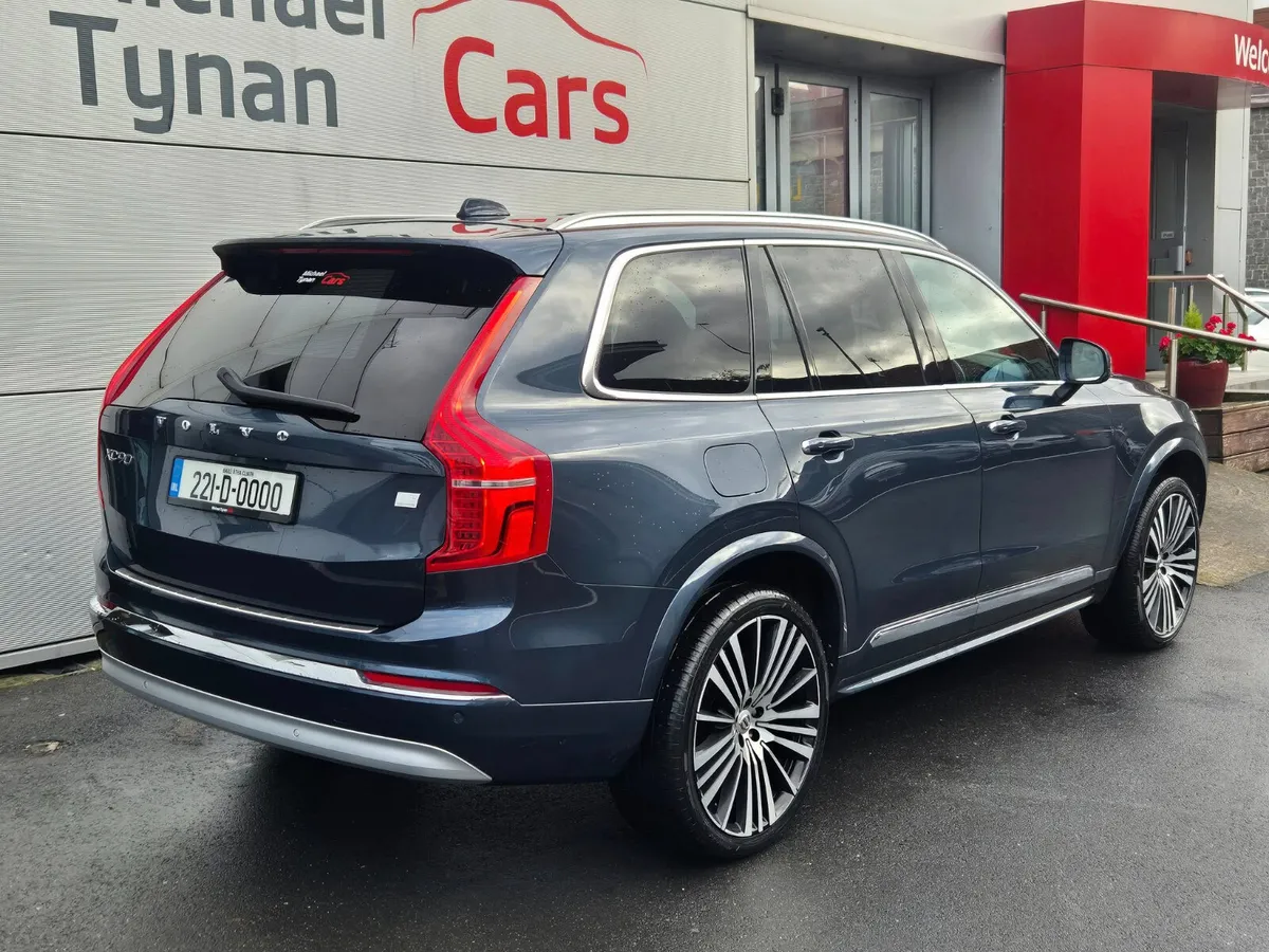 2022 Volvo XC90 RECHARGE T8 INSCRIPTION PRO AWD - Image 3