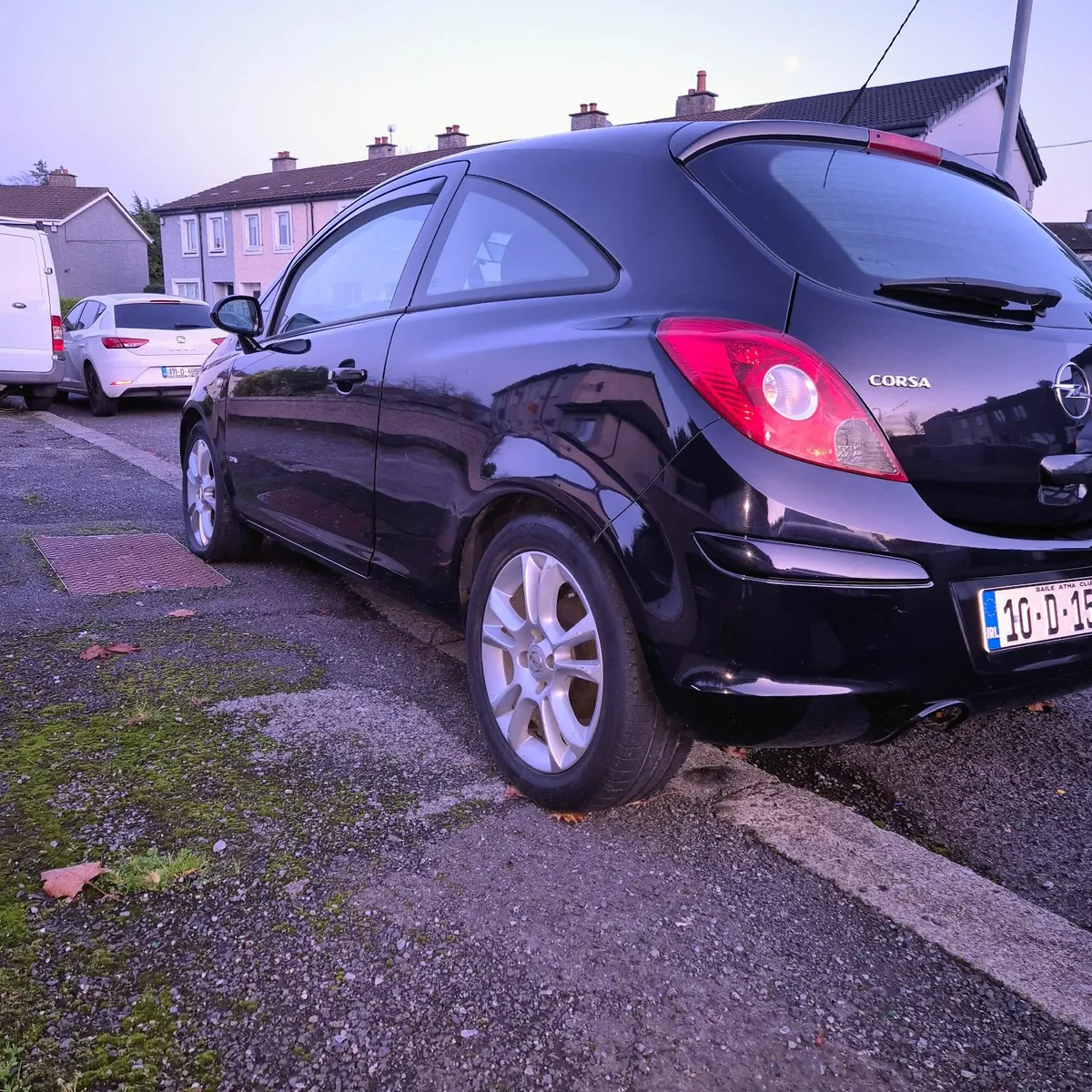 Opel Corsa 2010 - Image 2