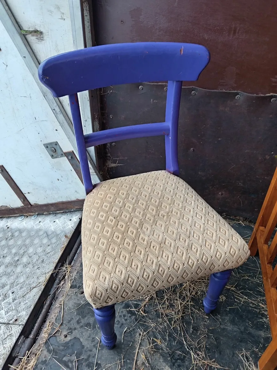 Bedroom chair - Image 1