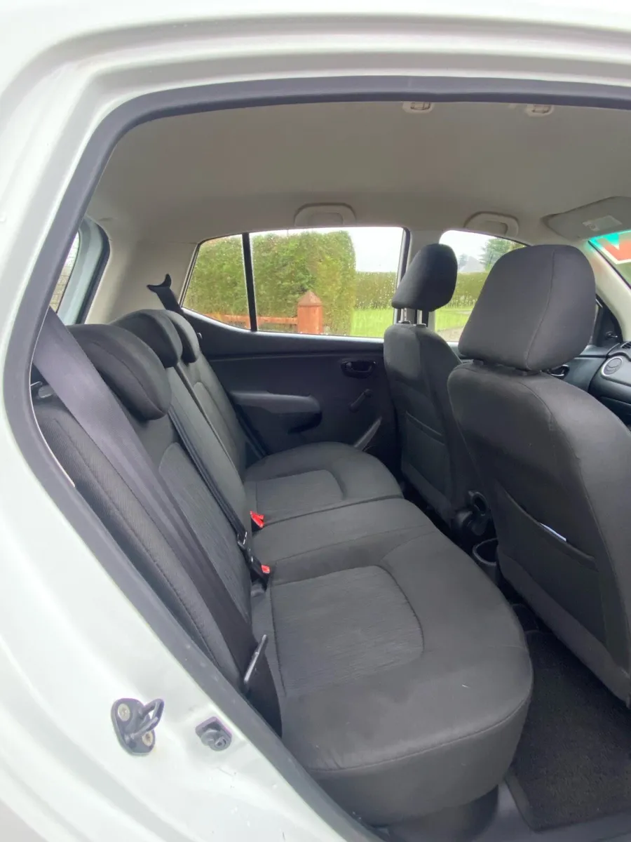 Hyundai i10 - Image 4