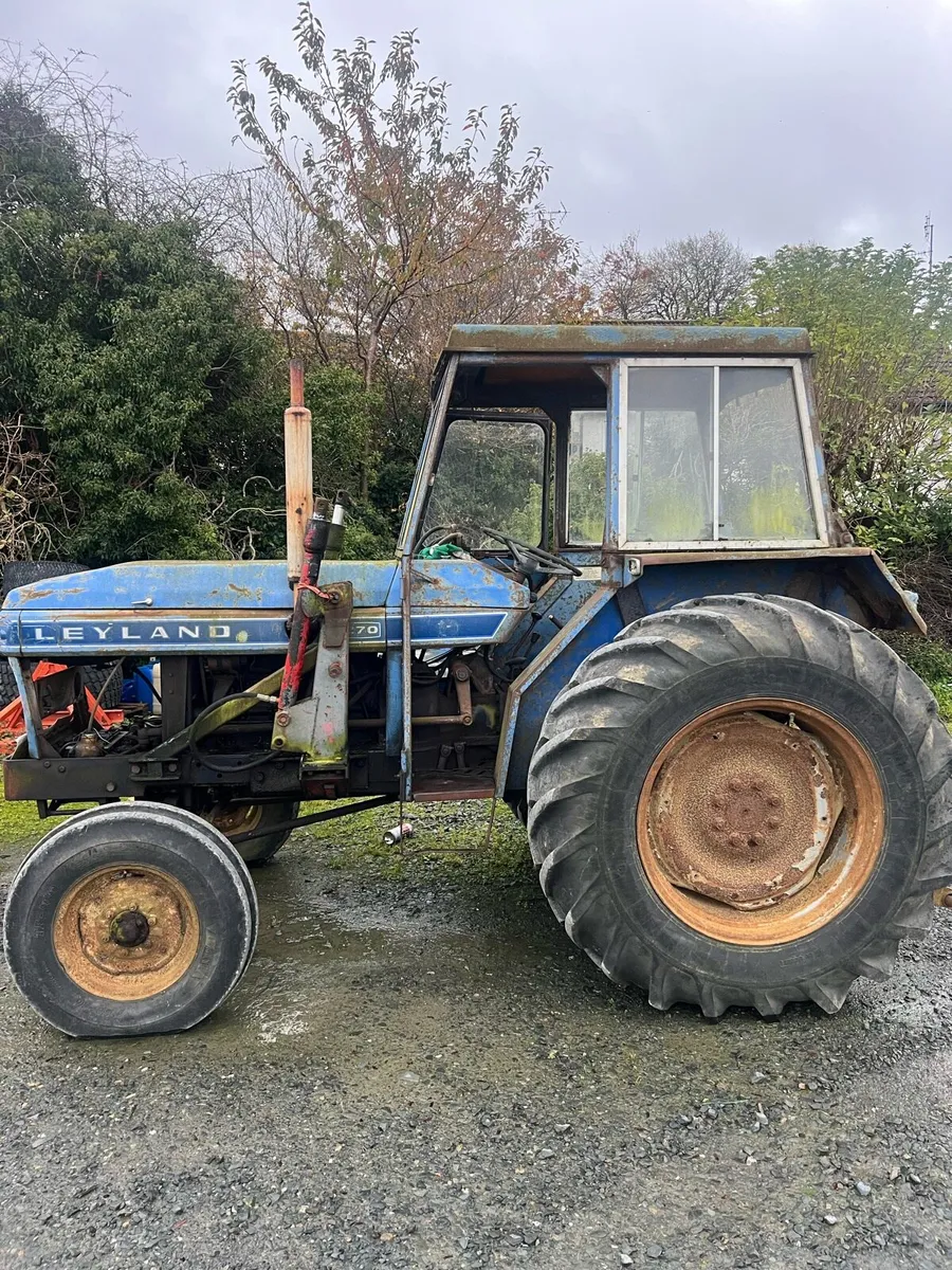 LEYLAND 270 C/W TANCO LOADER - Image 2