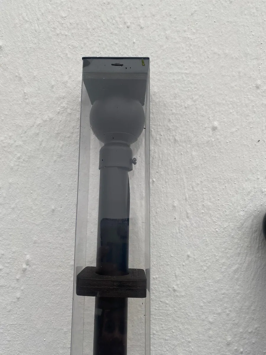 Curtain poles - Image 3