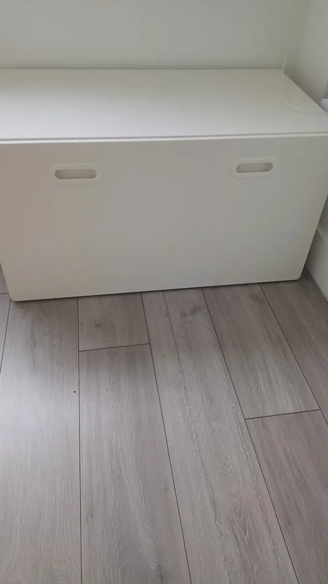 Toy storage / bedroom.storage - Image 1