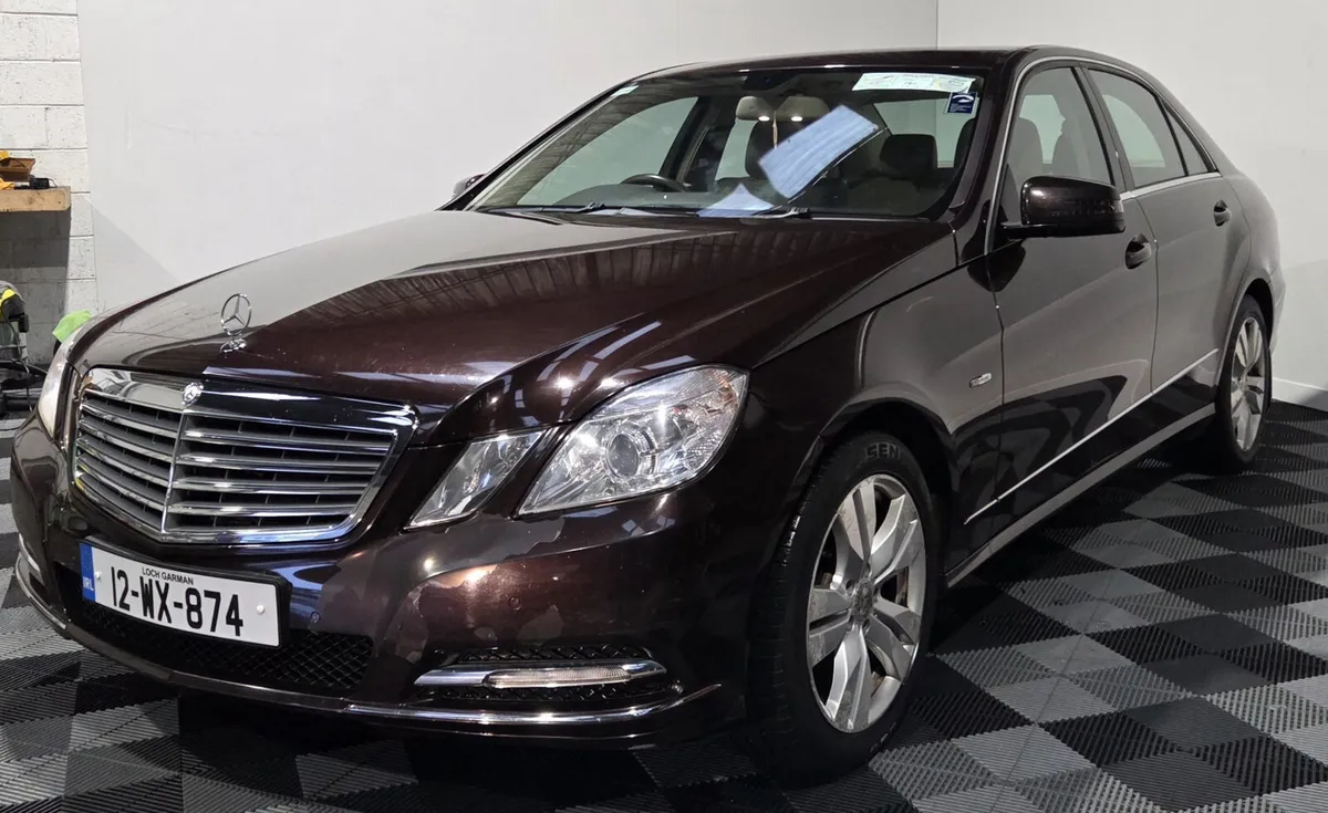 Mercedes-Benz E-Class 2012 - Image 1
