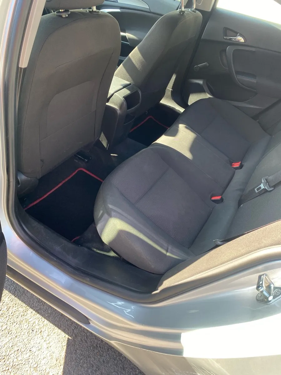 Opel insignia - Image 3