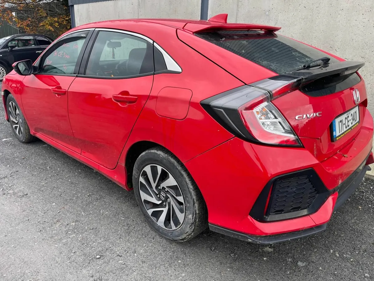 2017 Honda Civic 1.0 VTEC SE 5Dr Hatch - Image 3