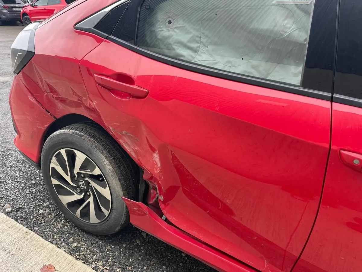 2017 Honda Civic 1.0 VTEC SE 5Dr Hatch - Image 4