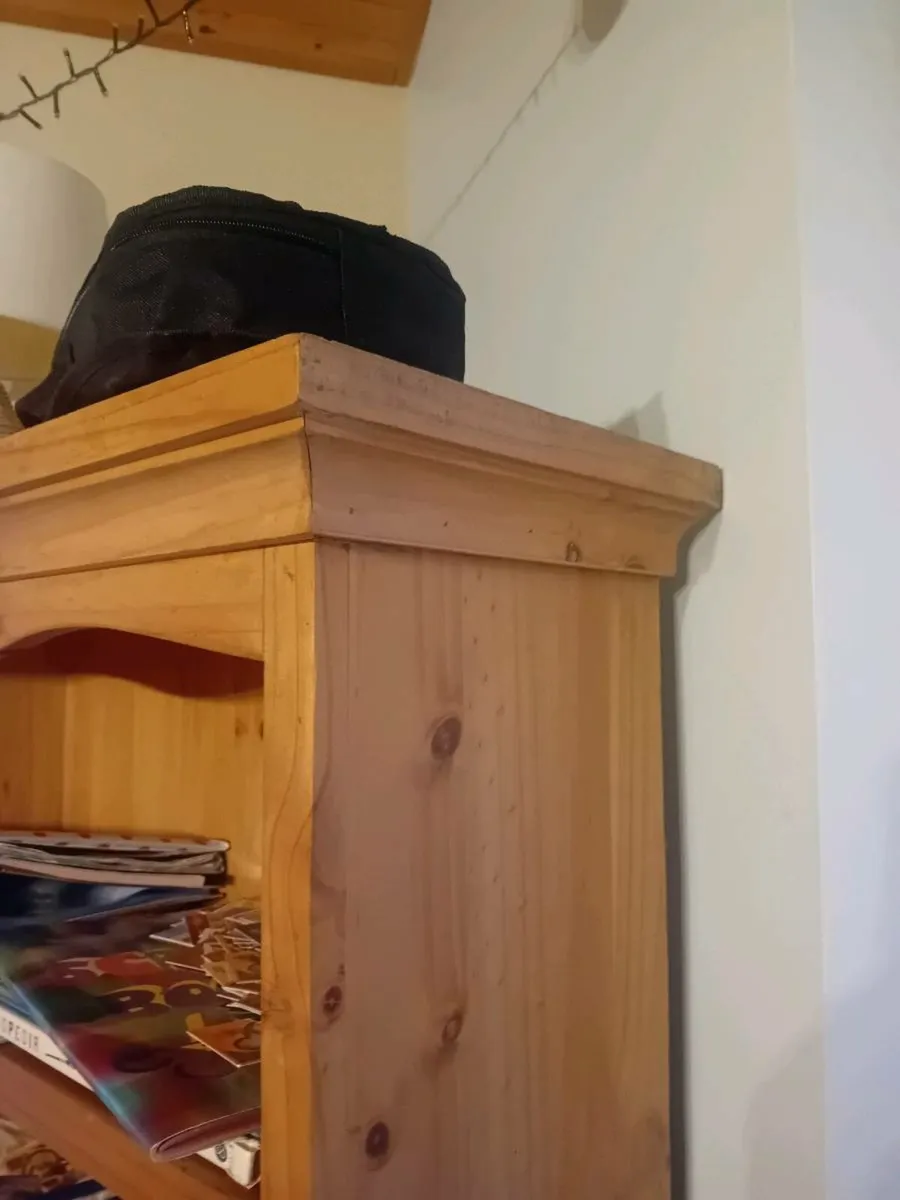 Mexican pine bookshelf. Display cabinet bookcase - Image 2