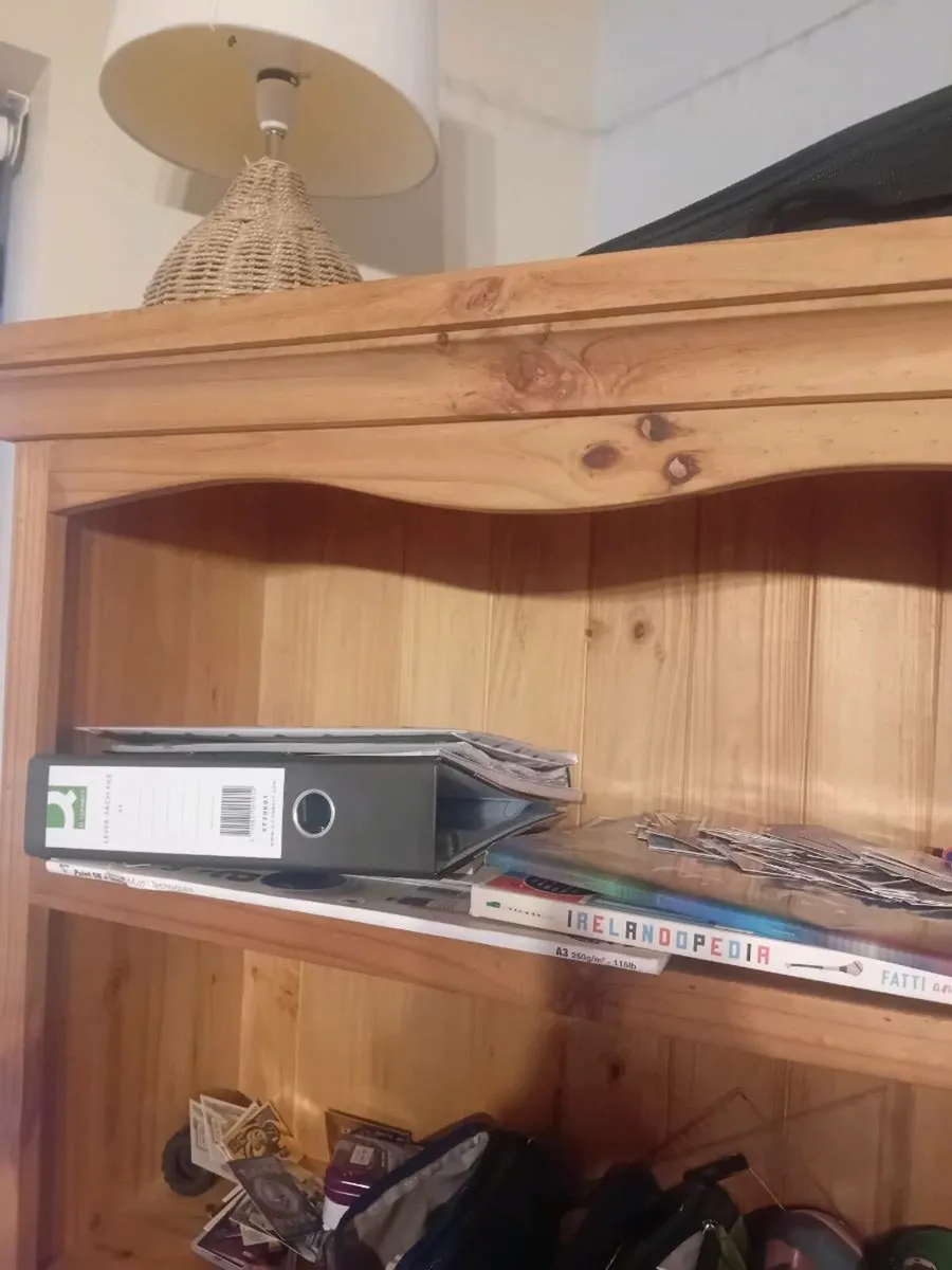 Mexican pine bookshelf. Display cabinet bookcase - Image 3