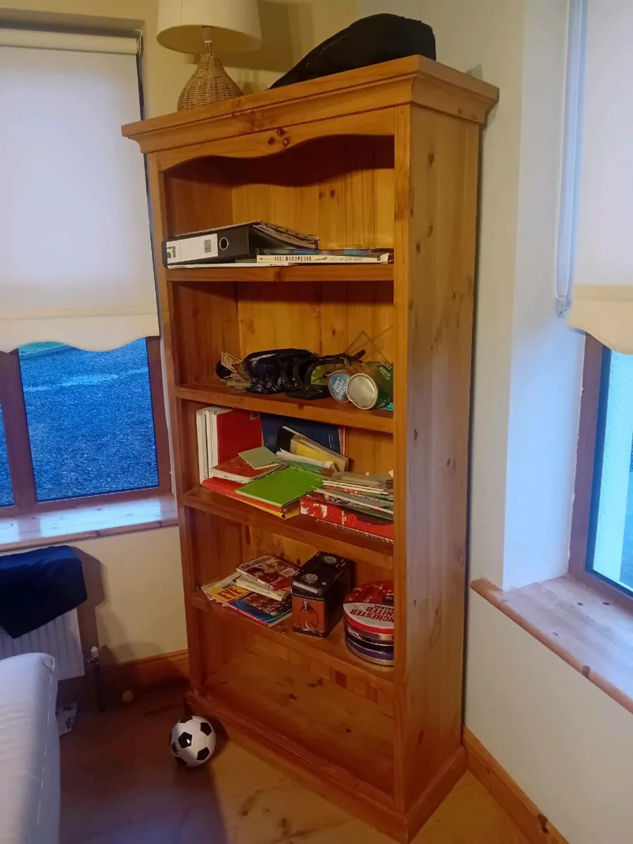 Mexican pine bookshelf. Display cabinet bookcase - Image 4