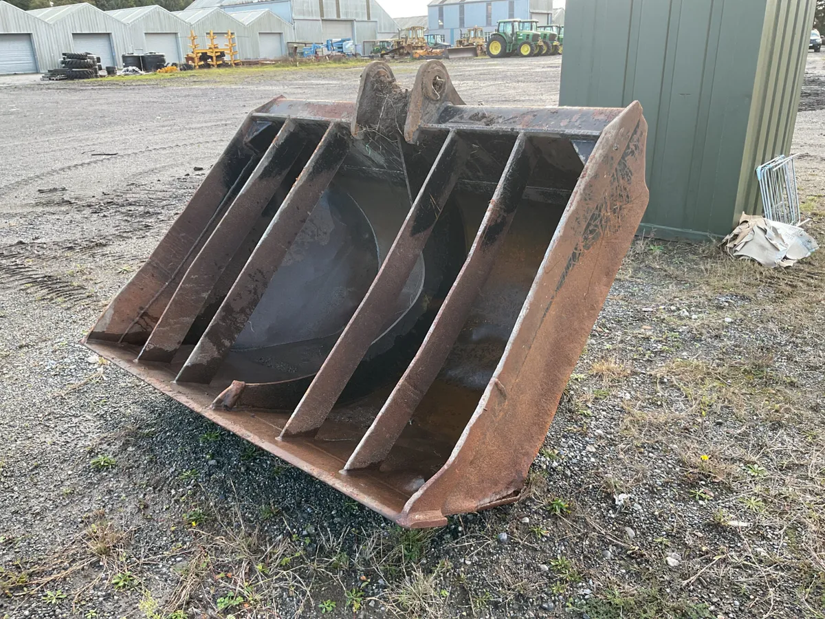 2016 Tighe Bucket For Auction  Saturday 22nd Nov - Image 2