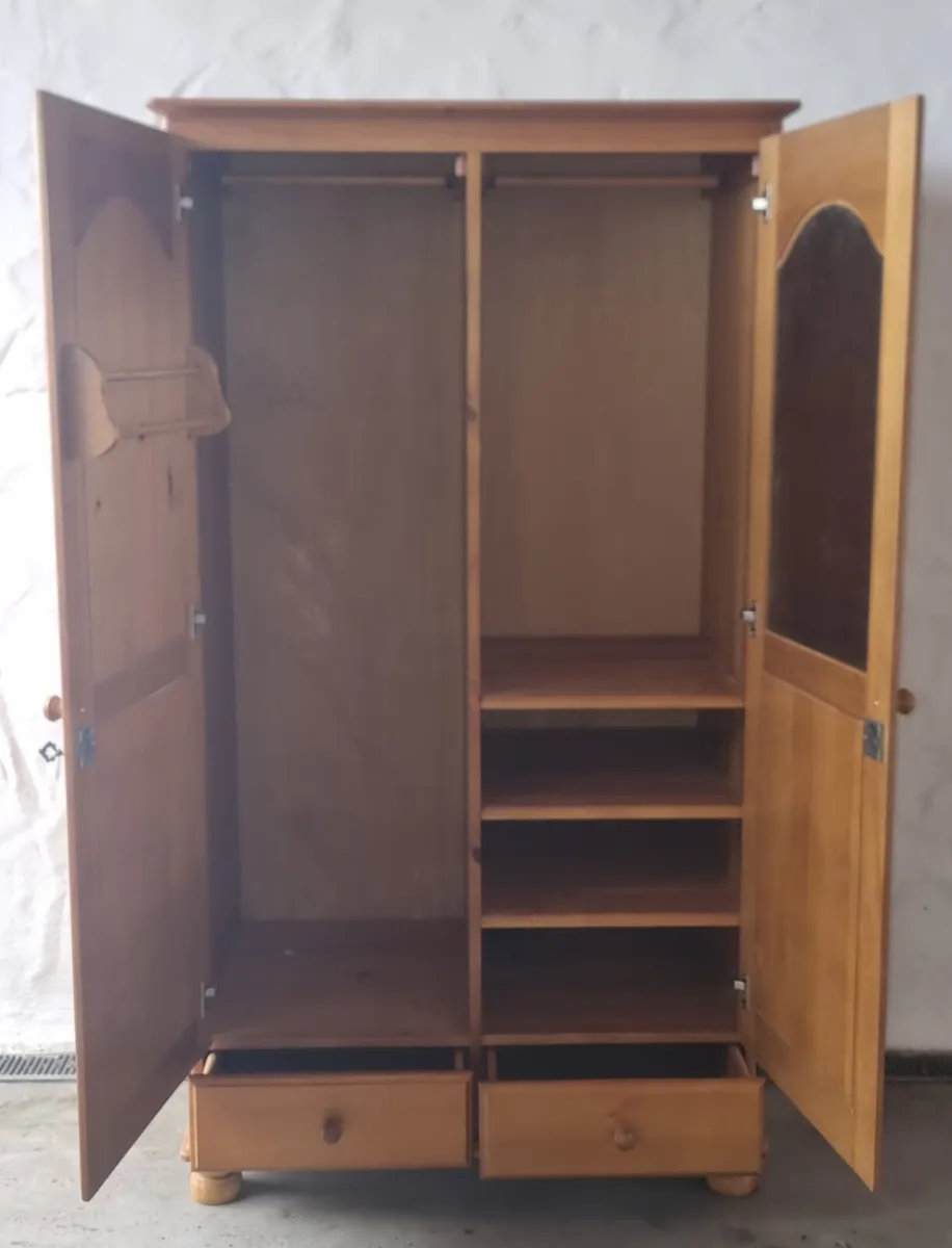 Wardrobe solid wood - Image 2