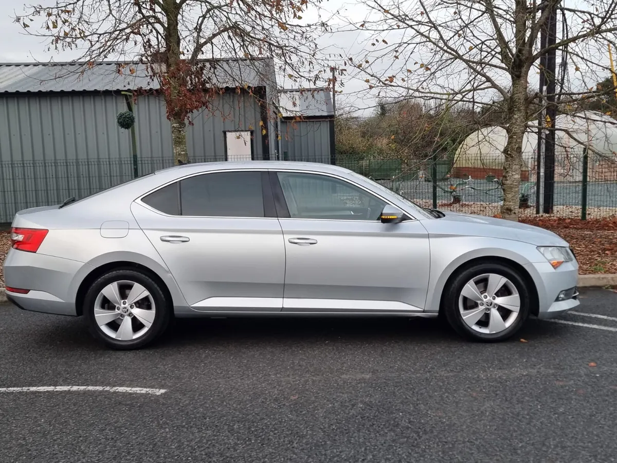 2016 SKODA SUPERB DIESEL HI-SPEC €6,990 - Image 3