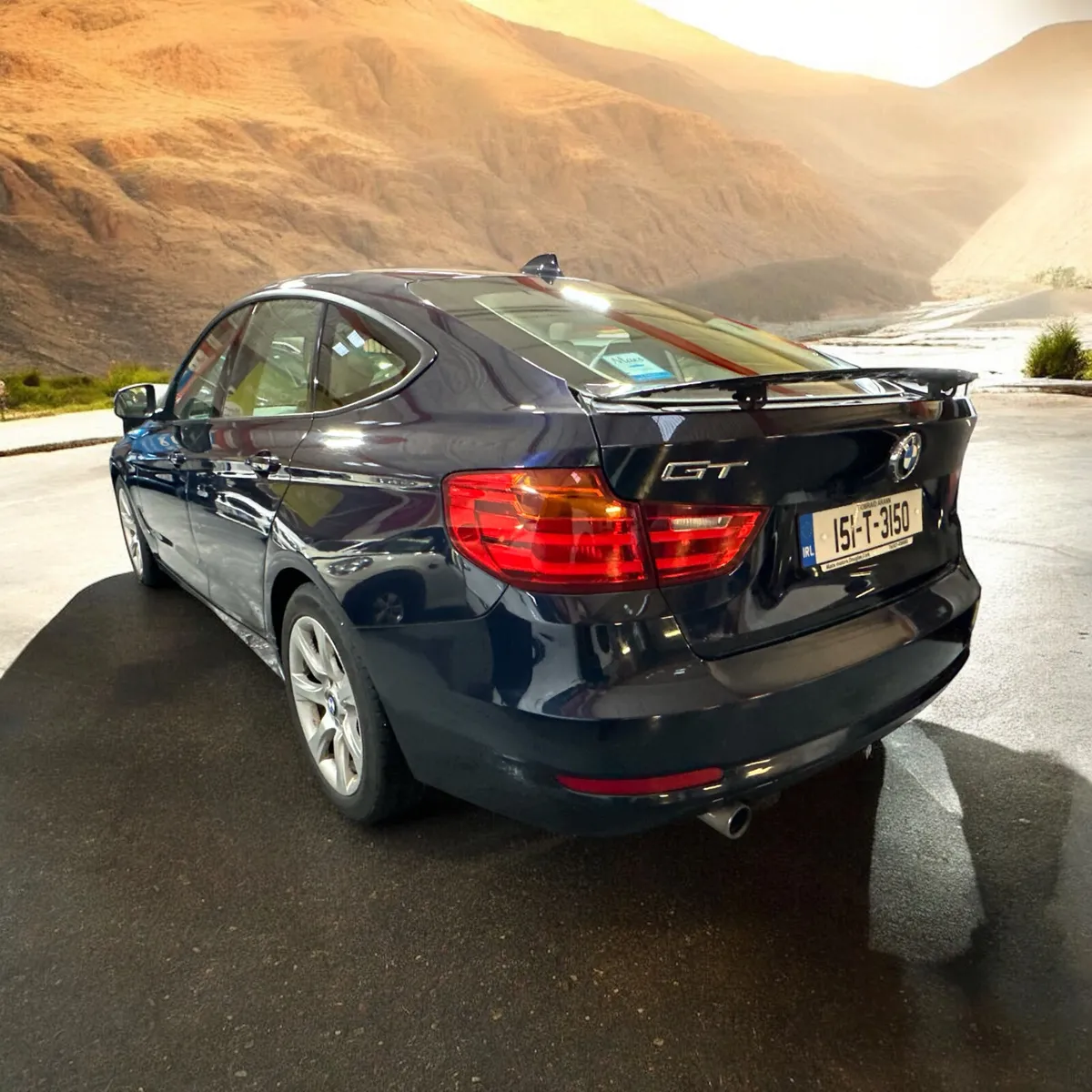 2015 BMW 3-Series 318-D SE Manual Leather - Image 2
